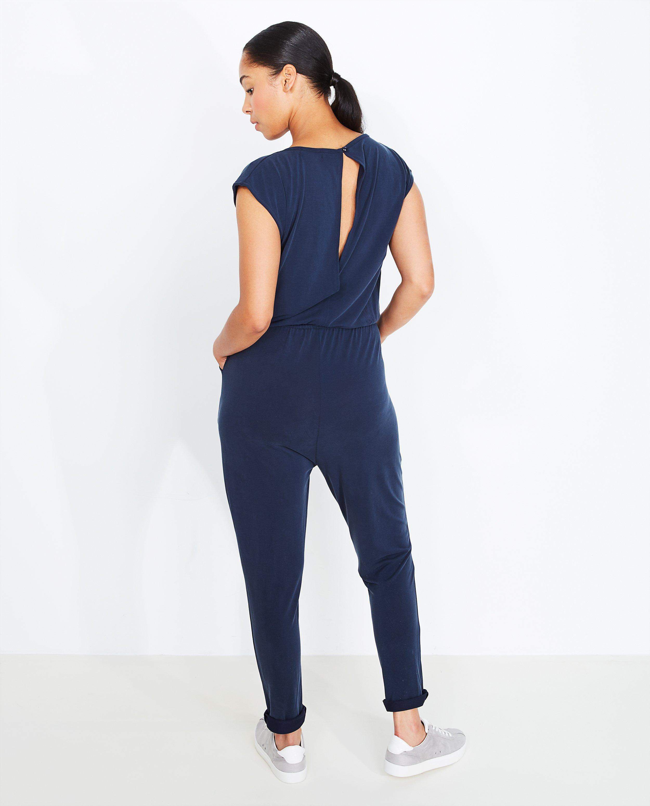 Nachtblauwe jumpsuit Soaked in Luxury Soaked In Luxury JBC België