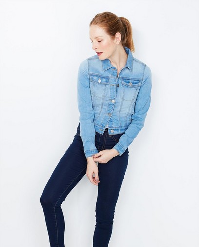 Lichtblauwe jeansjas Lichtblauwe jeansjas
