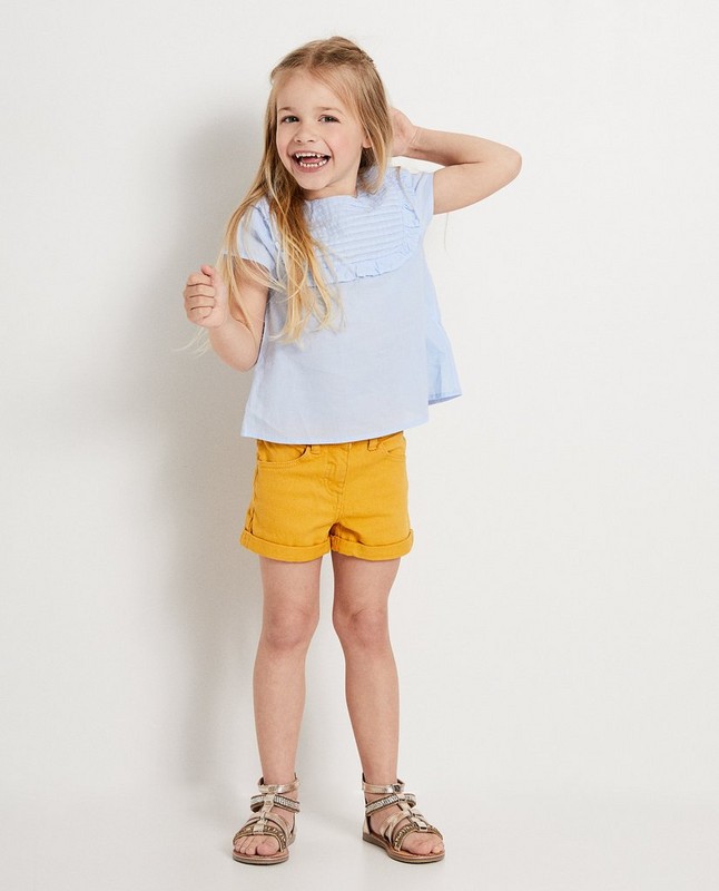 Dé kleur voor de zomer? Geel Dé kleur voor de zomer? Geel