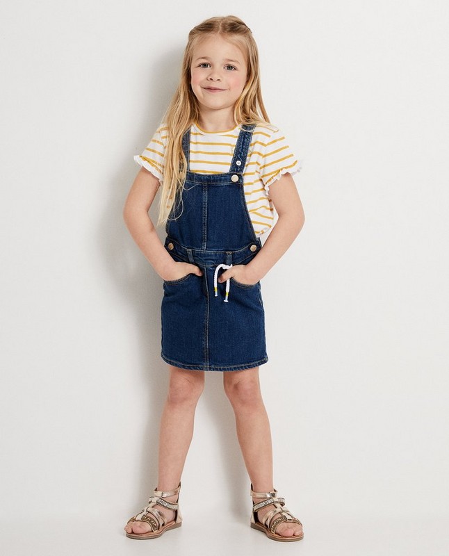 Salopette en jean, pour les vrais tendances Salopette en jean, pour les vrais tendances