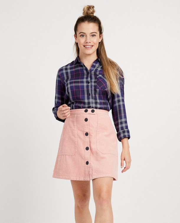 How to: zo draag je de corduroy trend How to: zo draag je de corduroy trend
