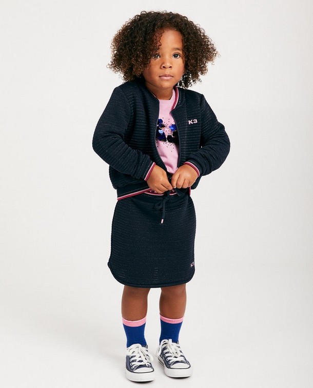 Vive cette chouette tenue de K3 ! Vive cette chouette tenue de K3 !