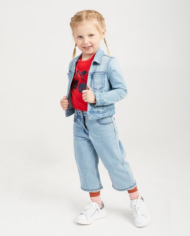 Denim-on-denim Denim-on-denim