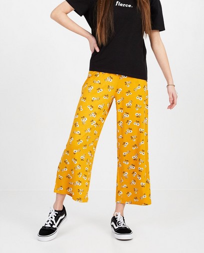 Okergele broek met bloemenprint Okergele broek met bloemenprint