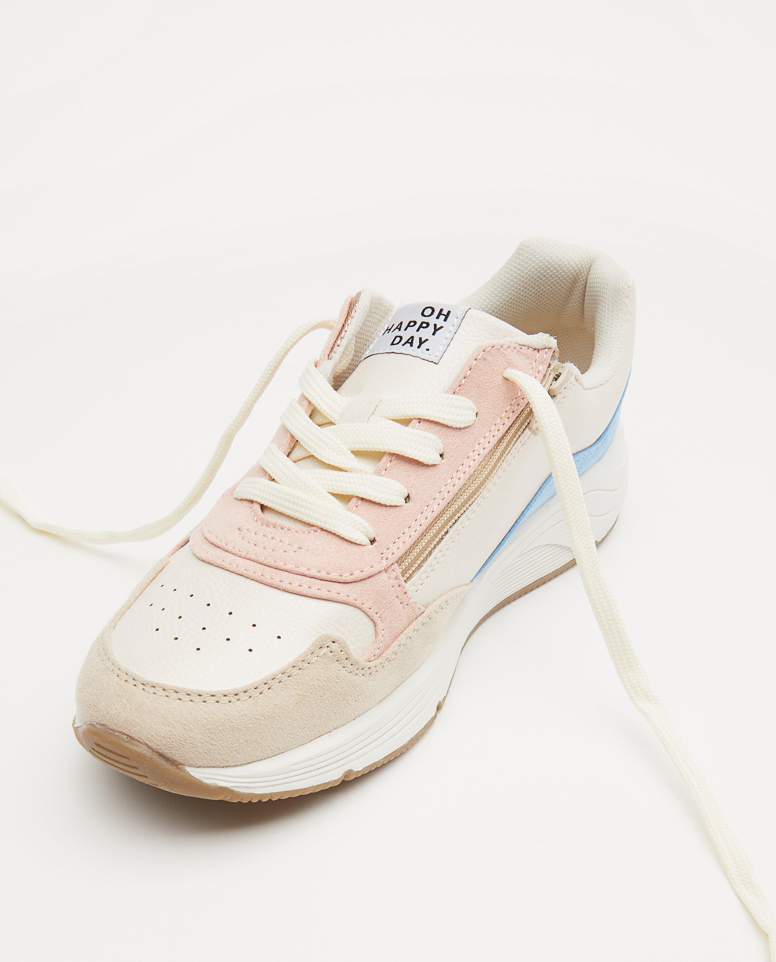 Sneakers, maat 33-38