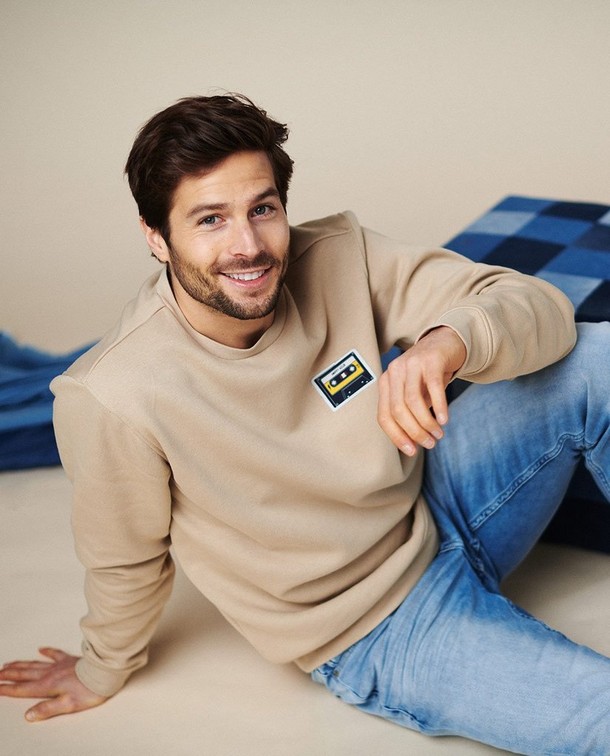 Comfy sweater en jeans: musthave! Comfy sweater en jeans: musthave!
