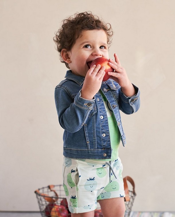 Frisse lentekleuren, sappige prints Frisse lentekleuren, sappige prints
